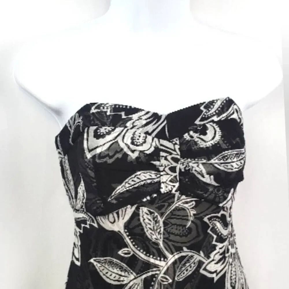 WHITE HOUSE BLACK MARKET Dress